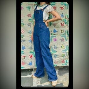 Rare Vintage 1970s women’s Landlubber overalls